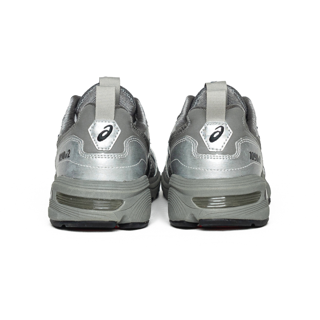 Asics x Freja Wewer Gel-1090 V2 Clay Grey  Pure Silver 1203A254-020