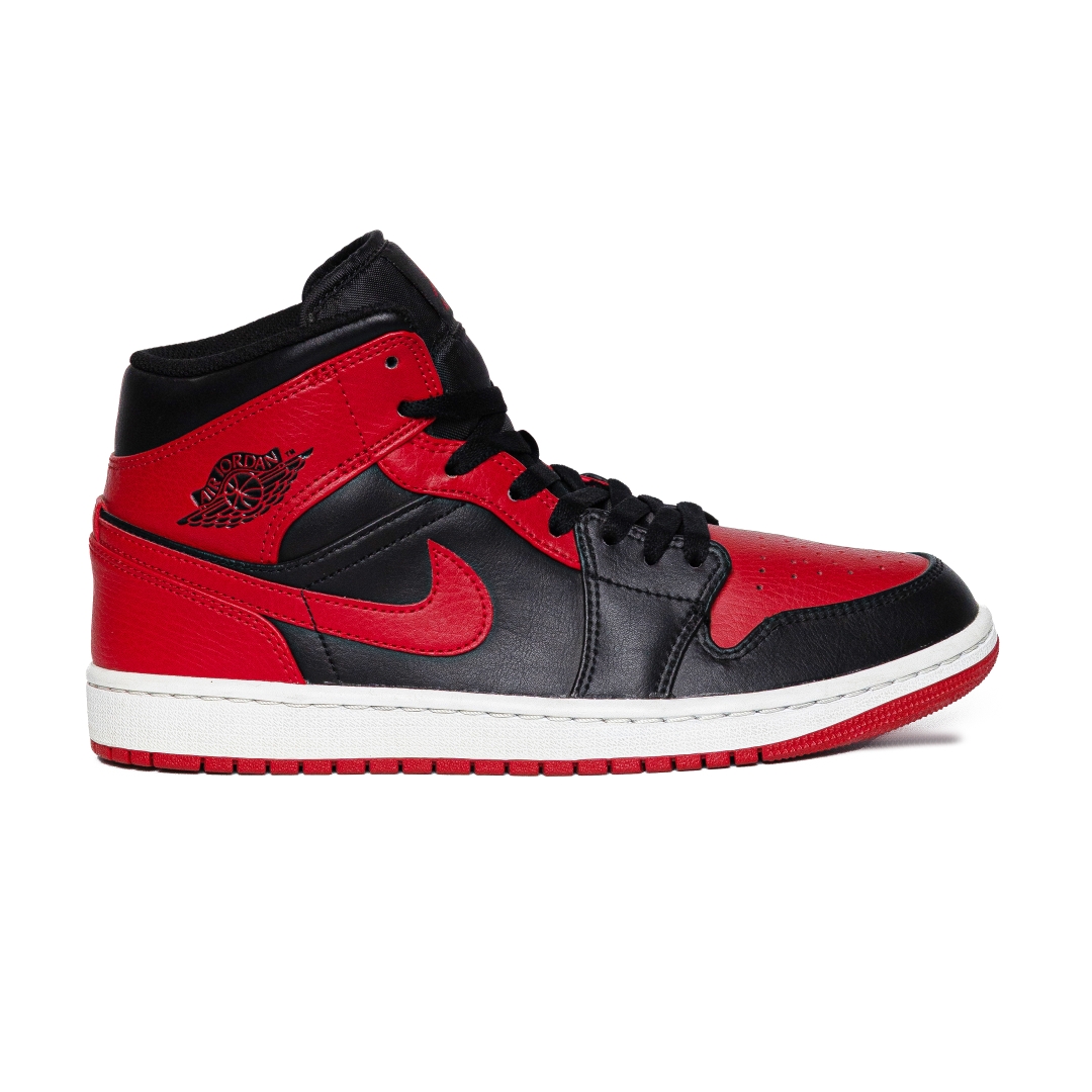 Nike Air Jordan 1 Mid Banned 554724-074
