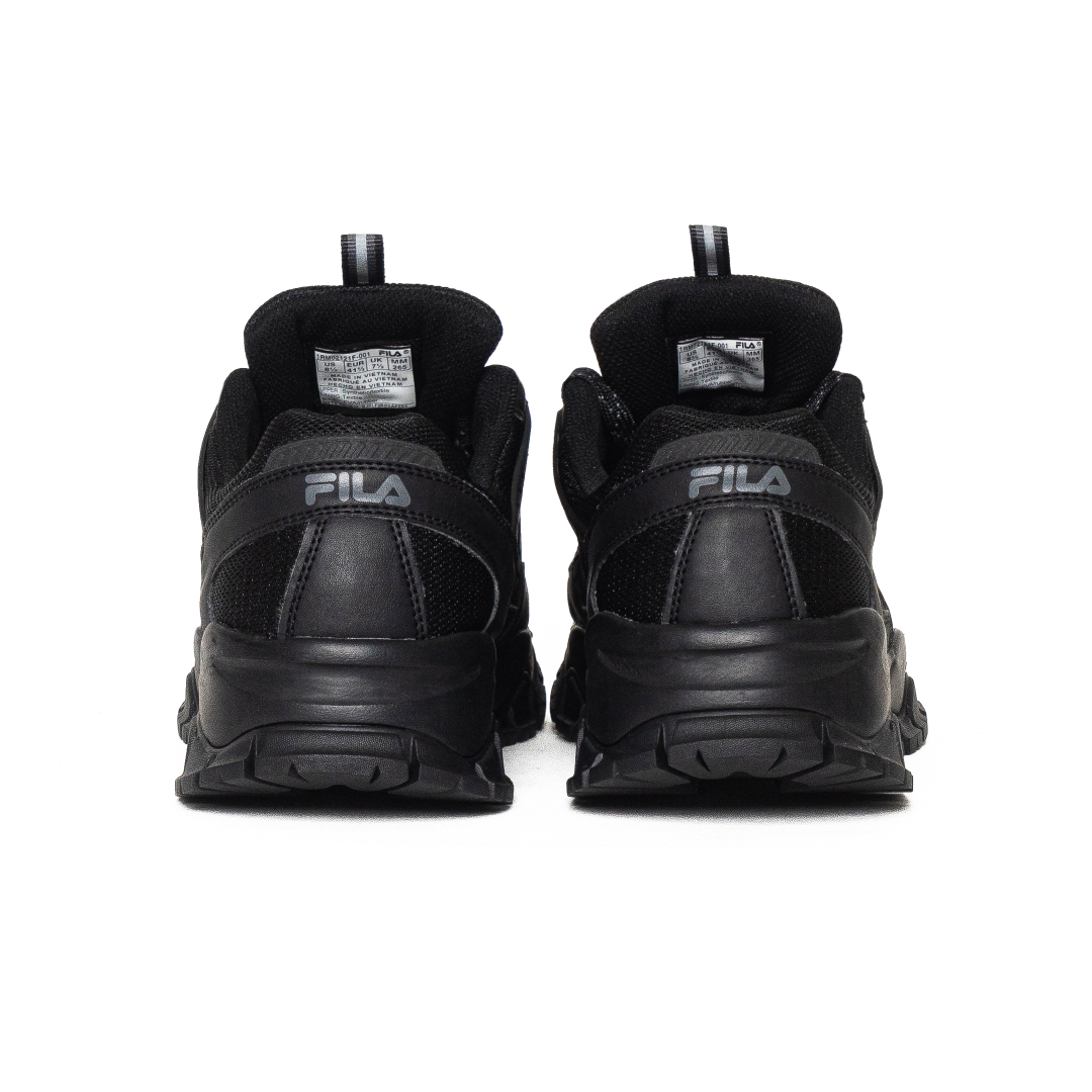 Fila Triple Black