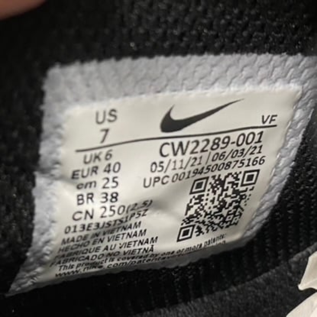 Af2218 - AF1 Mid All Black - 40