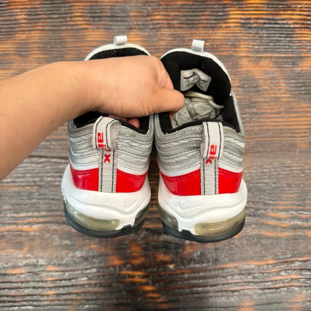 am1545 - AM97 University Red - 44