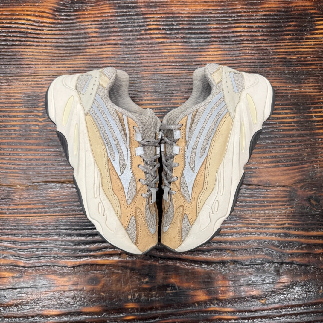 Cs177 - Yezzy 700 V2 Cream - 37