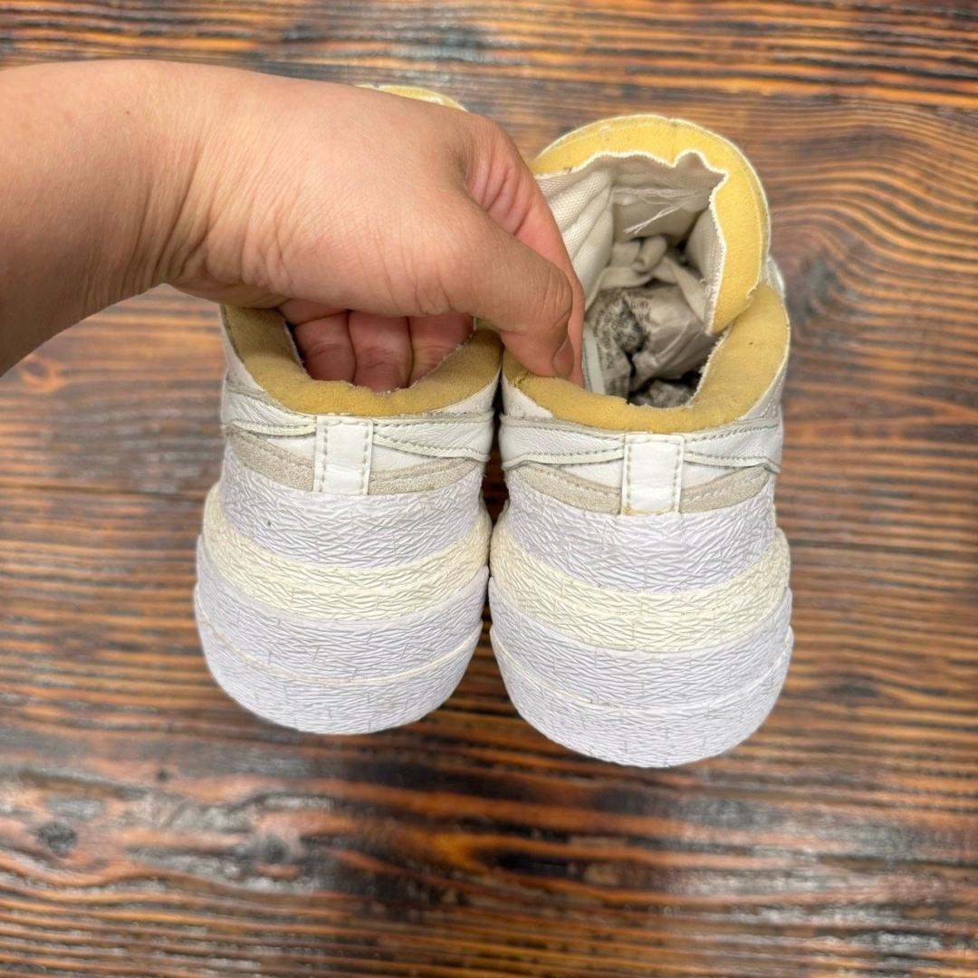 cs1798 - Blazer Low Sacai White Patent - 40.5