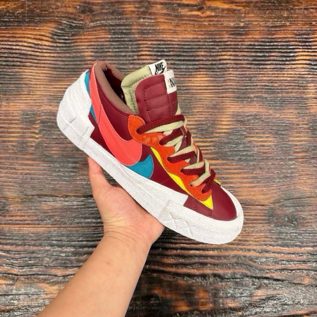 cs1926 - Blazer Low Sacai X Kaws - 40