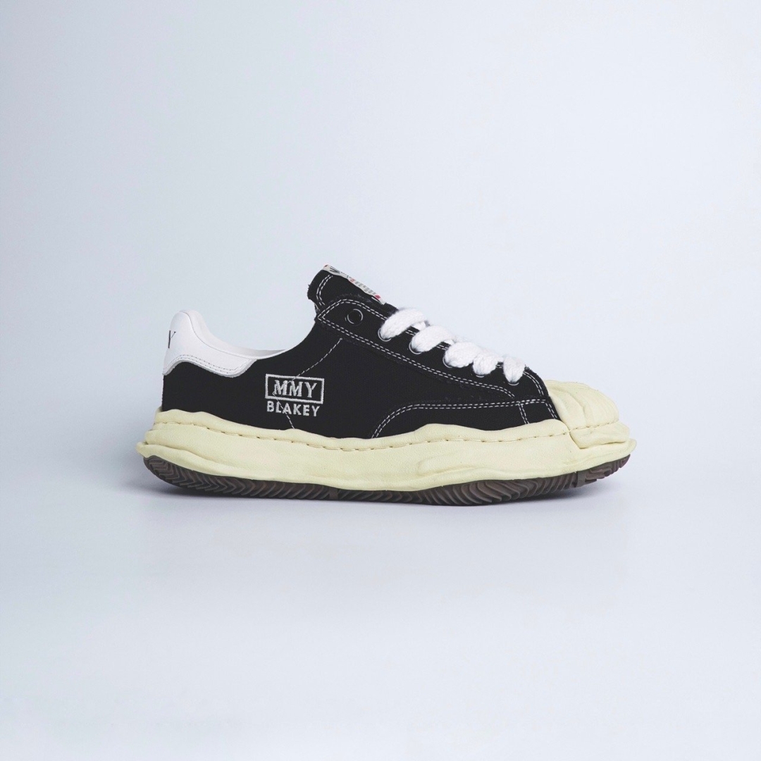 cs2039 - MMY Blakey Og Vintage Canvas Low Black DS FB - 43