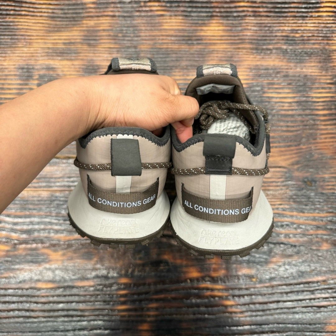 cs2798 - Nike ACG Mountain Ironstone FB - 42.5