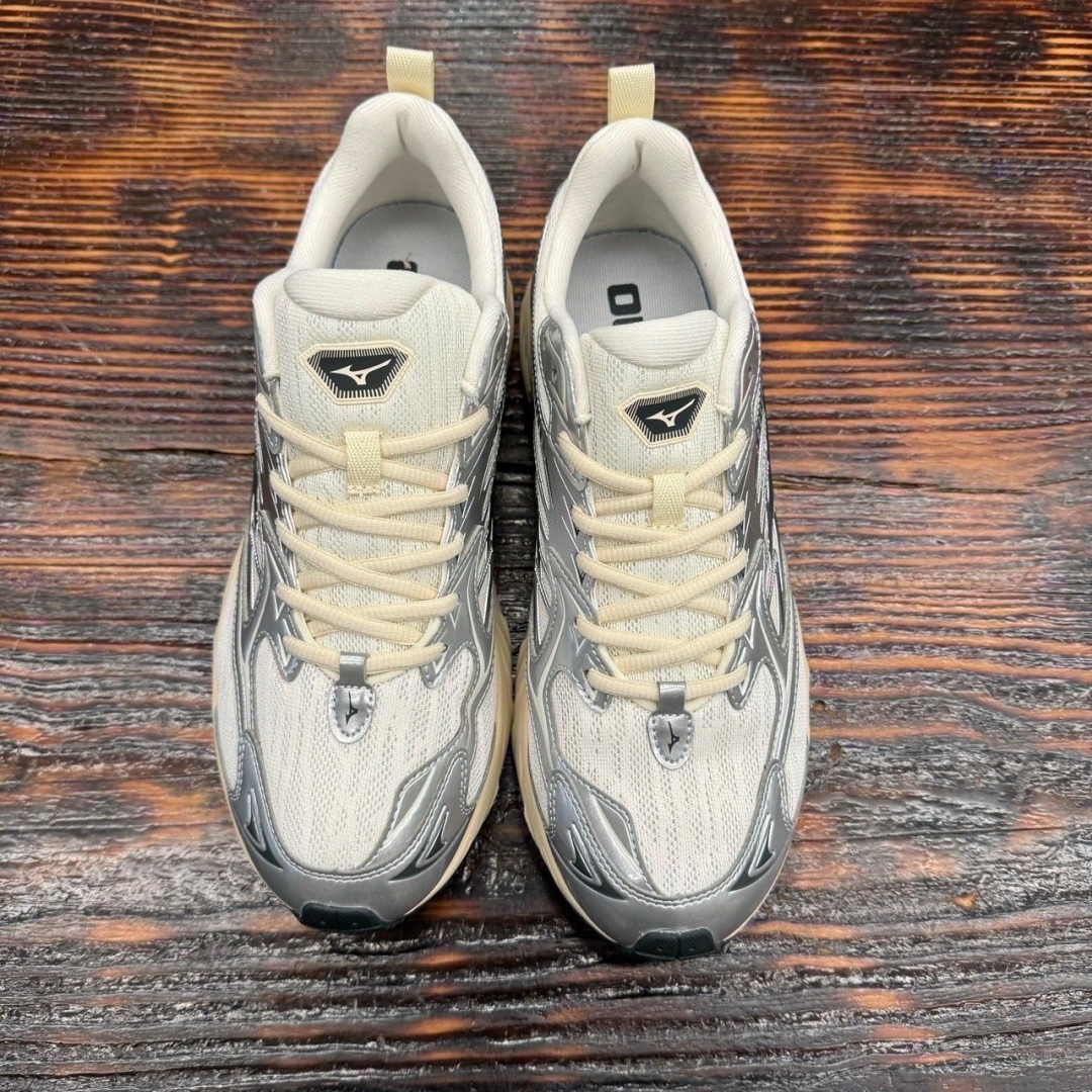 cs3229 - Mizuno Fiyi V2 Cream Silver DS FB - 42.5