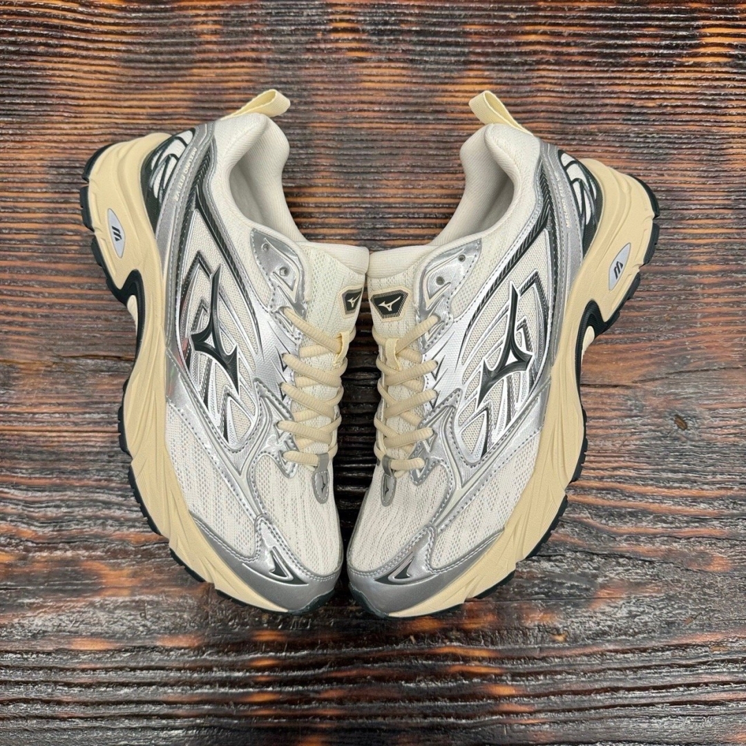 cs3229 - Mizuno Fiyi V2 Cream Silver DS FB - 42.5