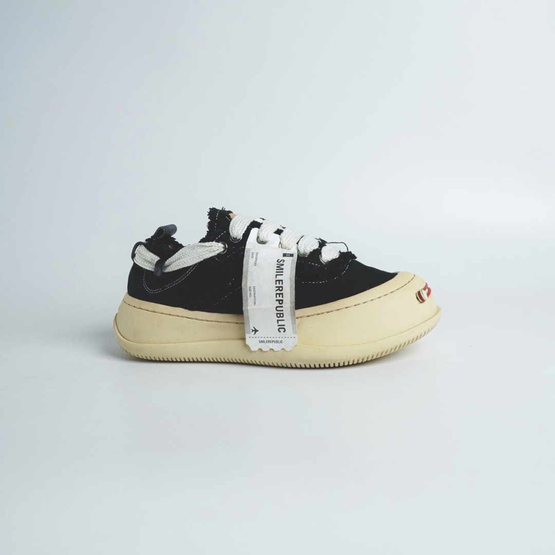 cs3329 - Smilerepublic Black Beige - 37