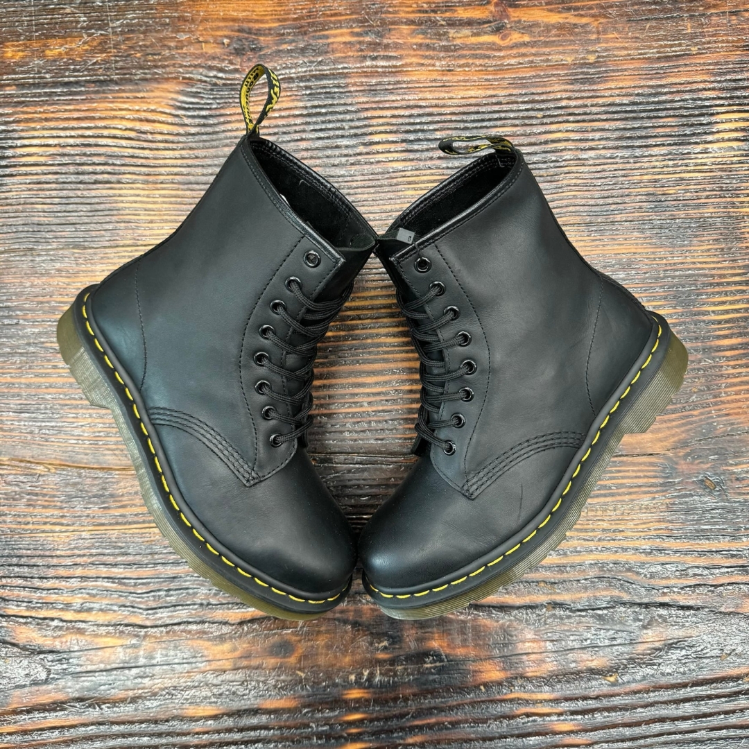 cs3511 - DR 1460 Greasy Black - 38