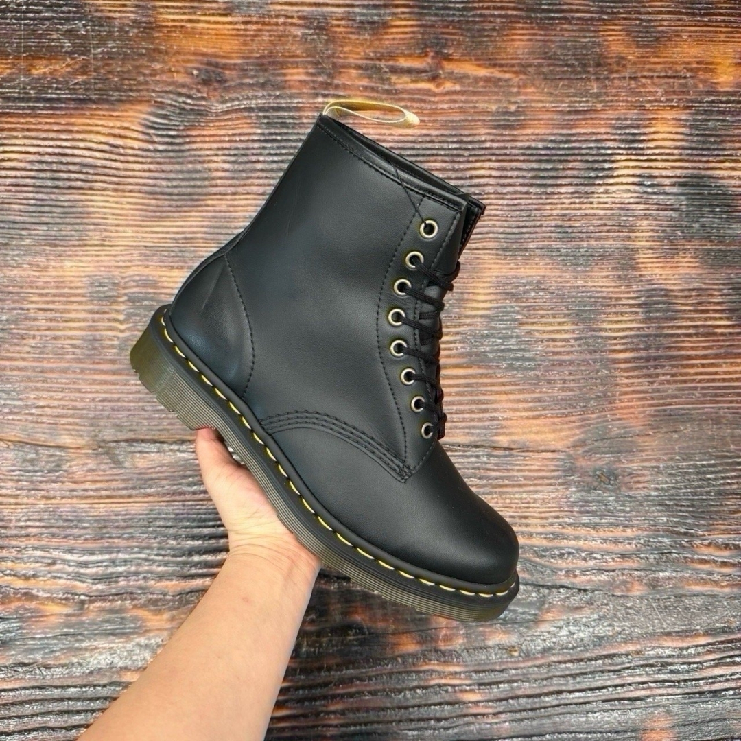 cs3521 - DR 1460 Vegan LN - 42