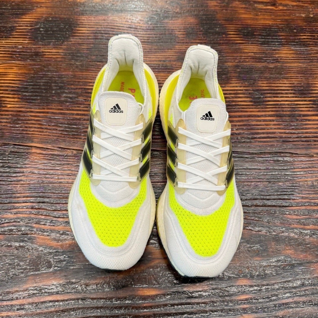 cs3675 - Ultraboost 21 White Solar Yellow - 41