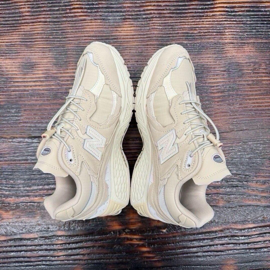 cs3708 - NBL2002 Protection Pack Sandstone DS FB - 40.5