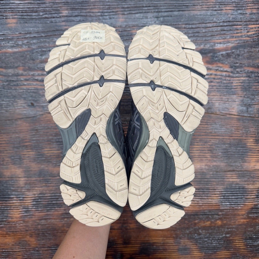 cs3944 - Asics Kahana 8 Gray - 43.5