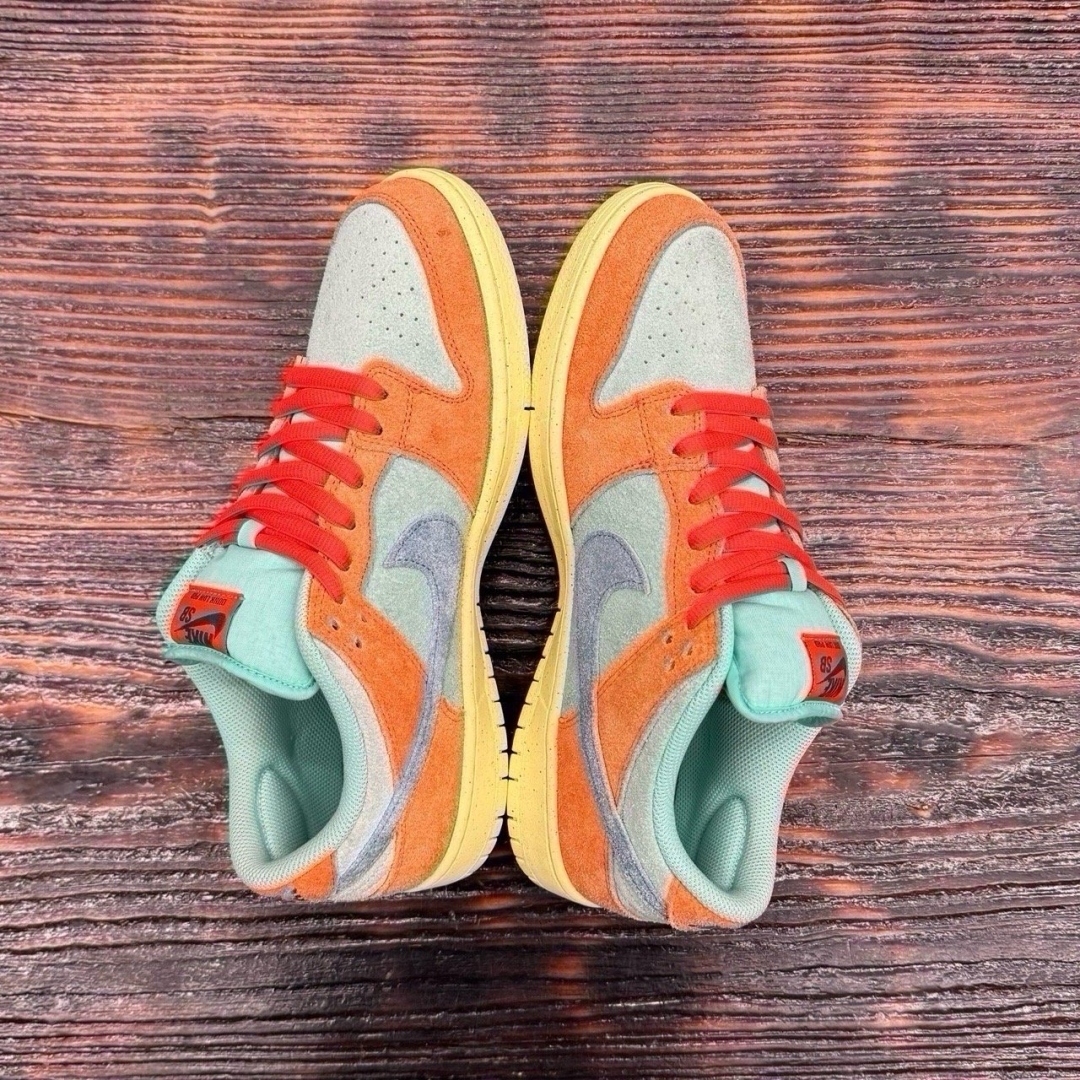 du368 - Dunk SB Low Orange Emerald Rise FB - 44.5