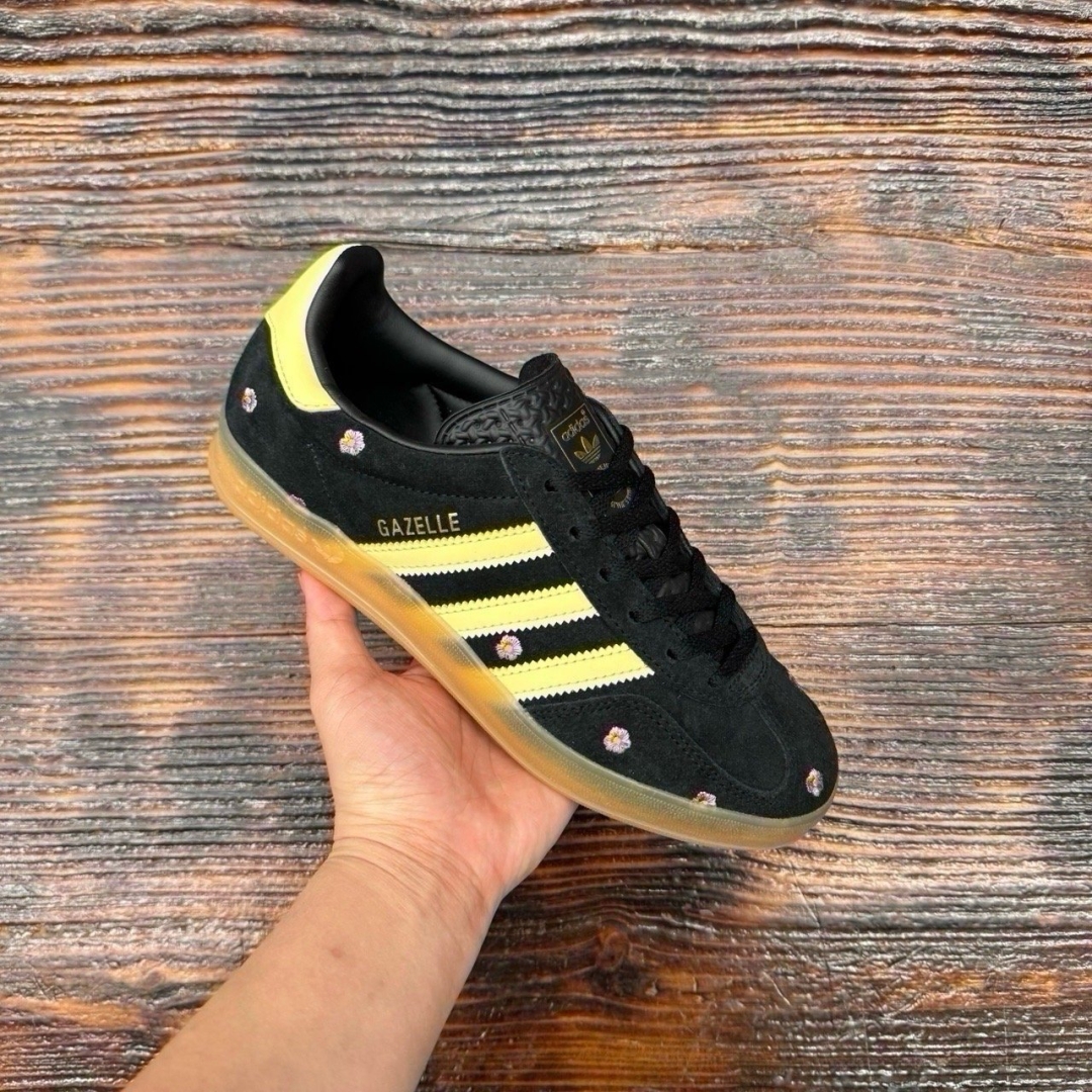 Gazelle Indoor Black Atmos Floral Ds FB