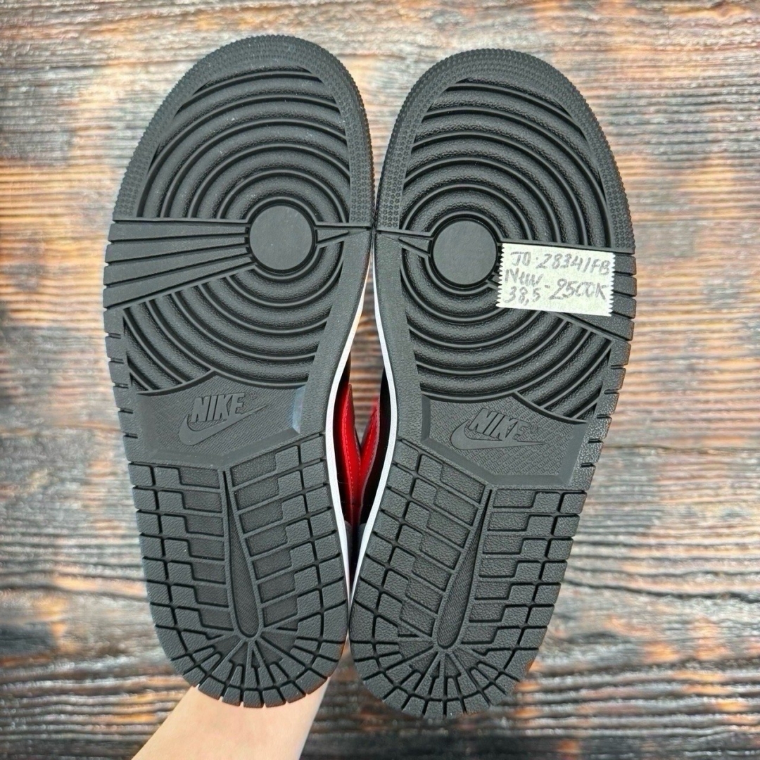 jd2834 - 1S Low Cement Fire Red DS FB - 38.5