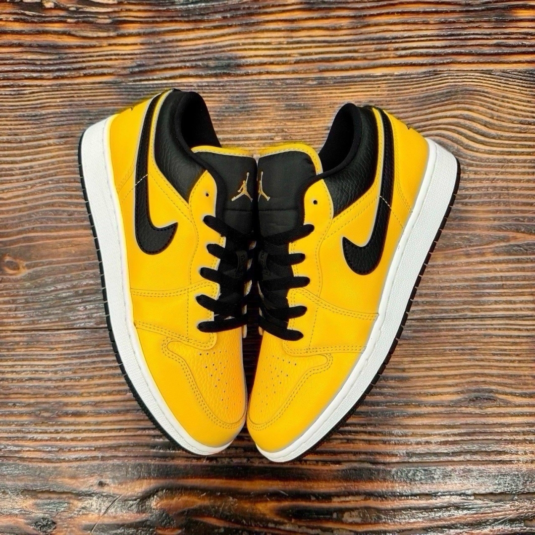 jd2889 - 1S Low University Gold Black LN - 40