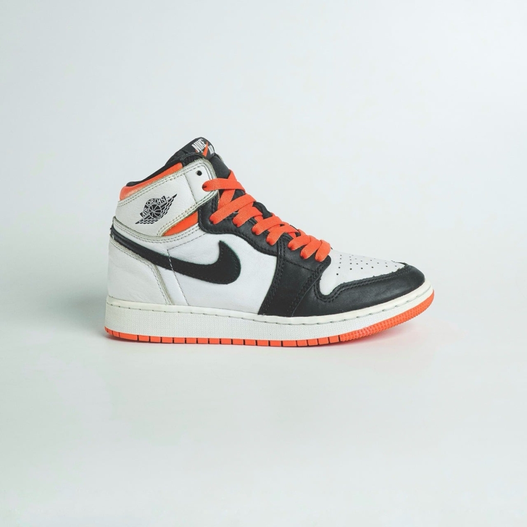 jd2981 - 1S High Electro Orange - 37.5