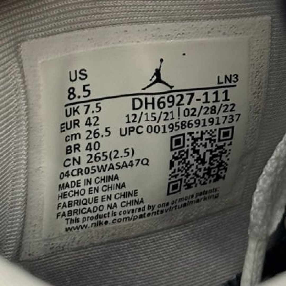 jd3053 - Jordan 4 Military Black FB - 42