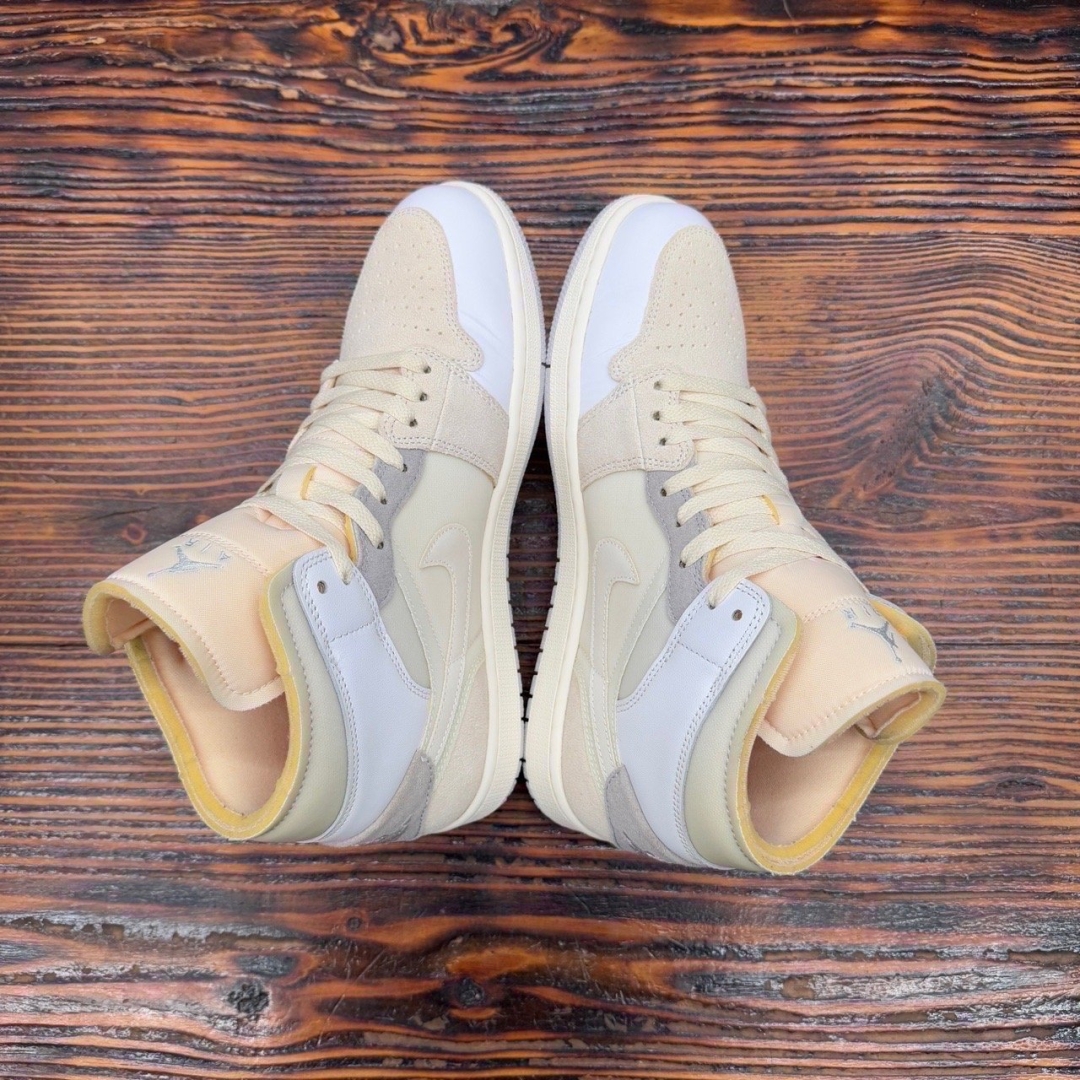 jd3132 - 1S Mid Inside Out FB - 43