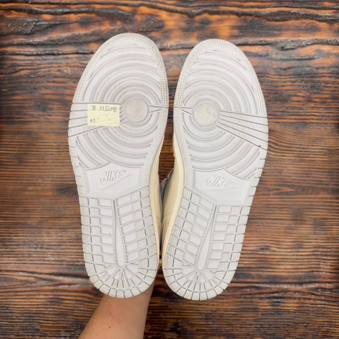 jd3132 - 1S Mid Inside Out FB - 43