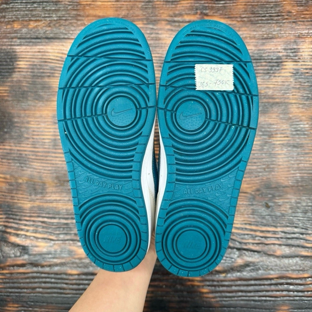 cs3997 - Nike Court Borough Spruce - 36,5