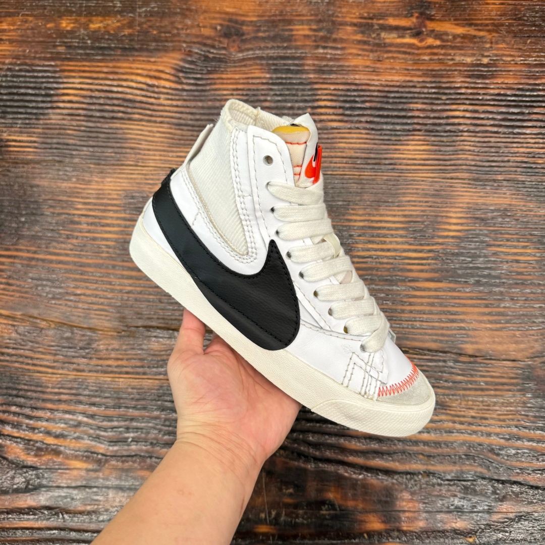 cs4000 - Nike Blazer Mid Jumbo - 37,5