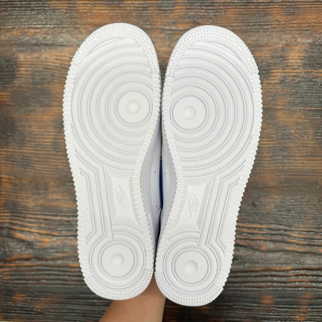 FJ4146113 AF1 LOW WHITE HYPER ROYAL DS