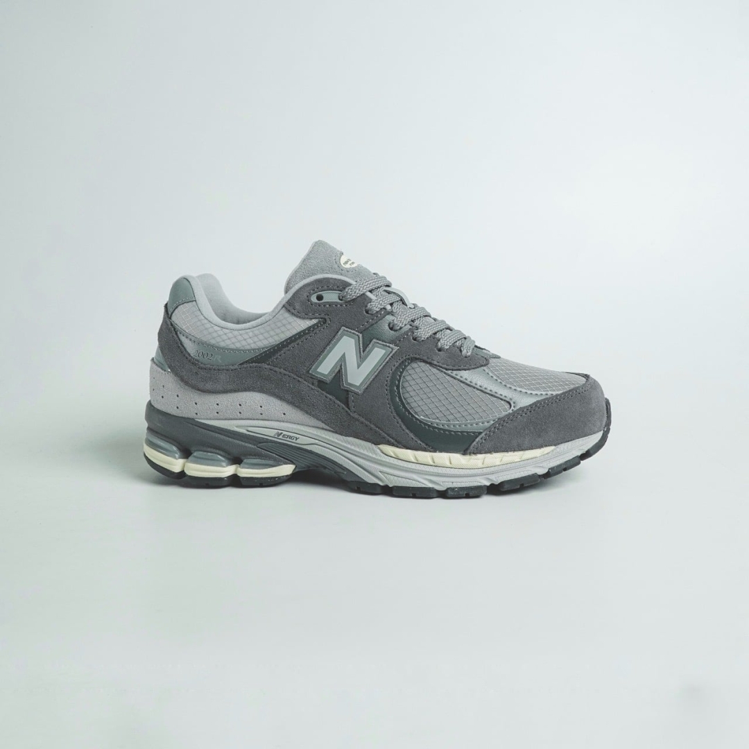 U2002RTF NEWBALANCE 2002 CASTLEROCK DS FB