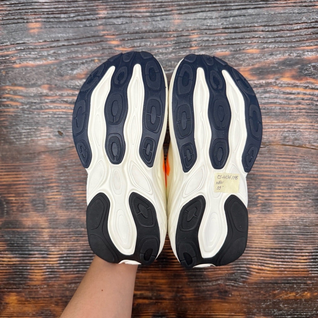 CS4136 - NEWBALANCE FRESHFOAM MORE DS FB - 39