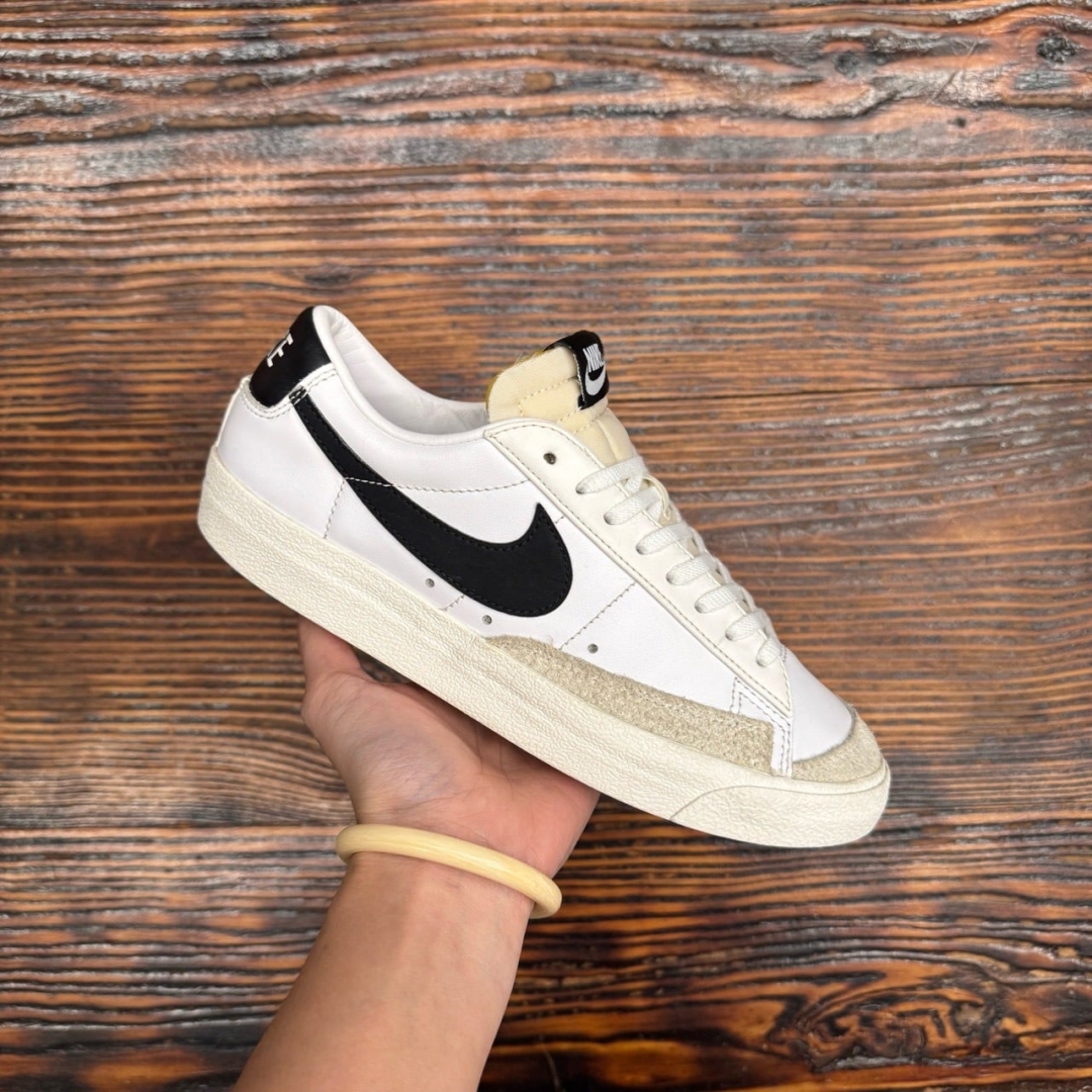 CS4145 - NIKE BLAZER LOW 77 - 38