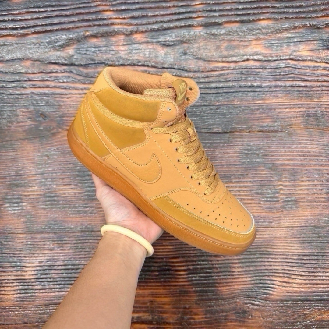 CS4150 - NIKE COURT VISION MID WHEAT - 41