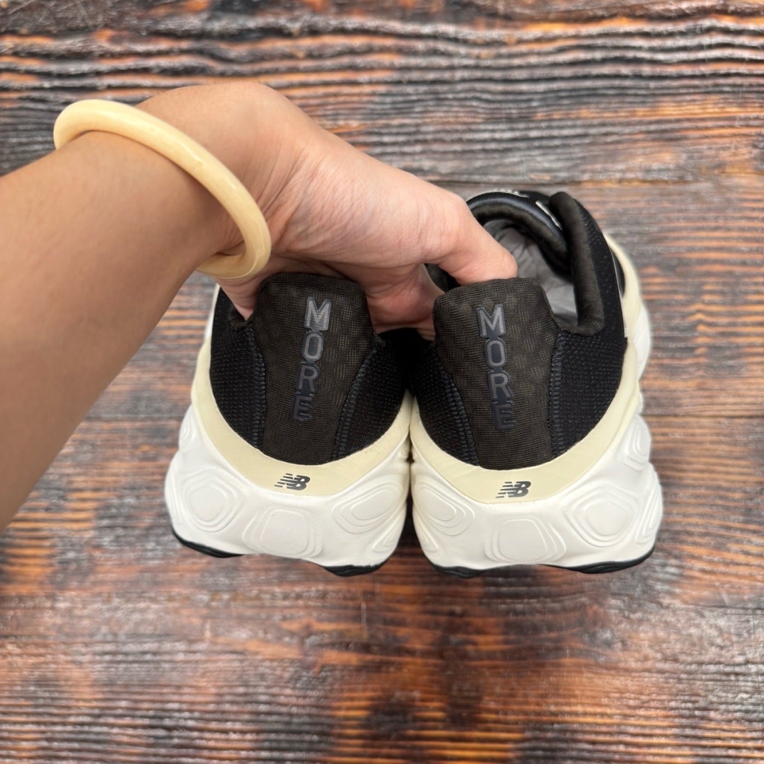 CS4163 - NEWBALANCE FRESH FOAM MORE DS FB - 44,5