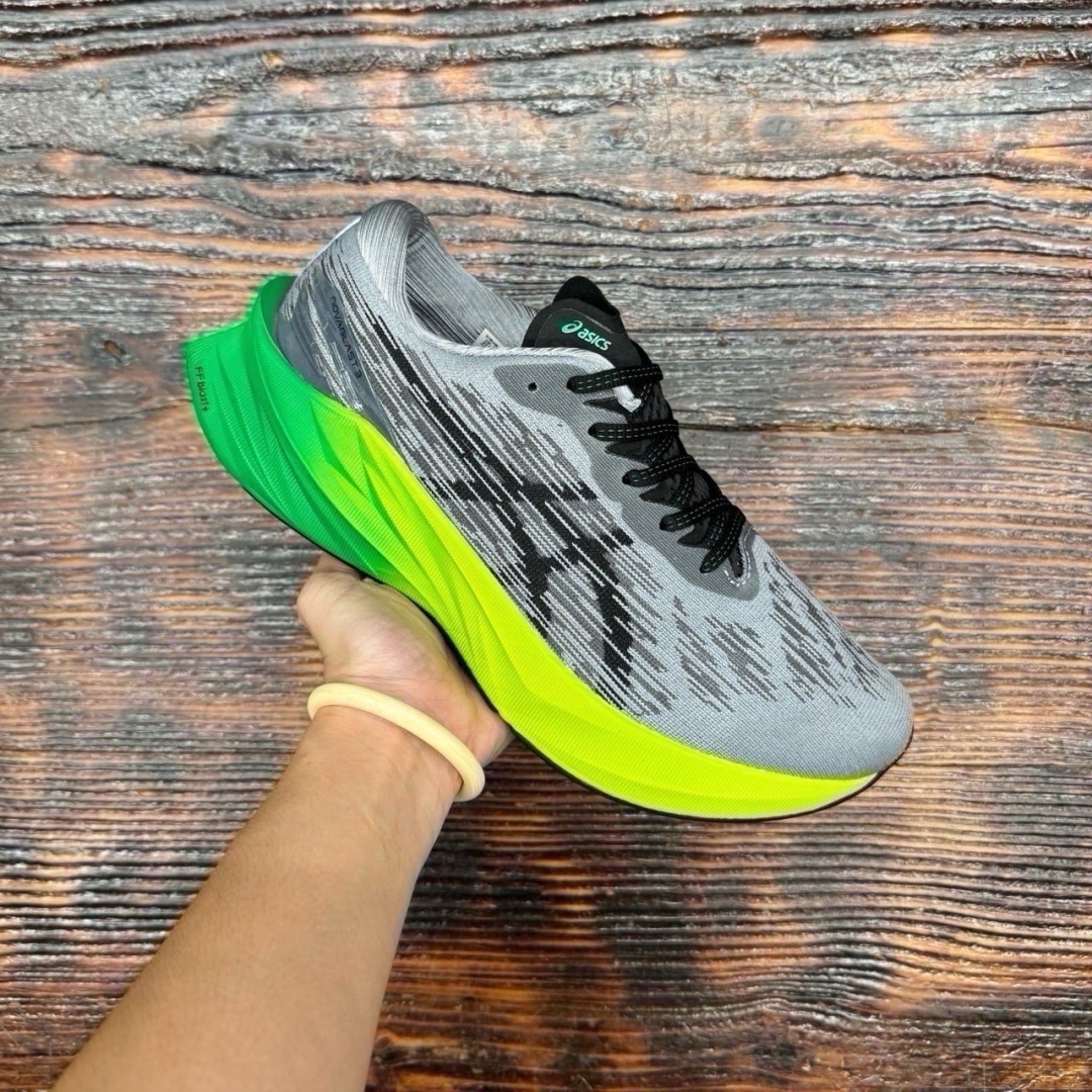 CS4181 - ASICS NOVABLAST 3 GREEN FB - 43,5