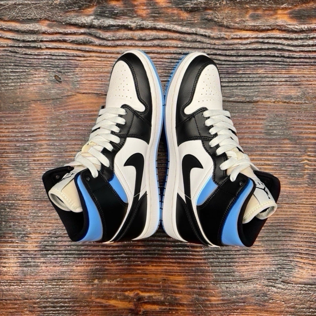 JD3199 - 1S MID UNIVERSITY BLUE - 40