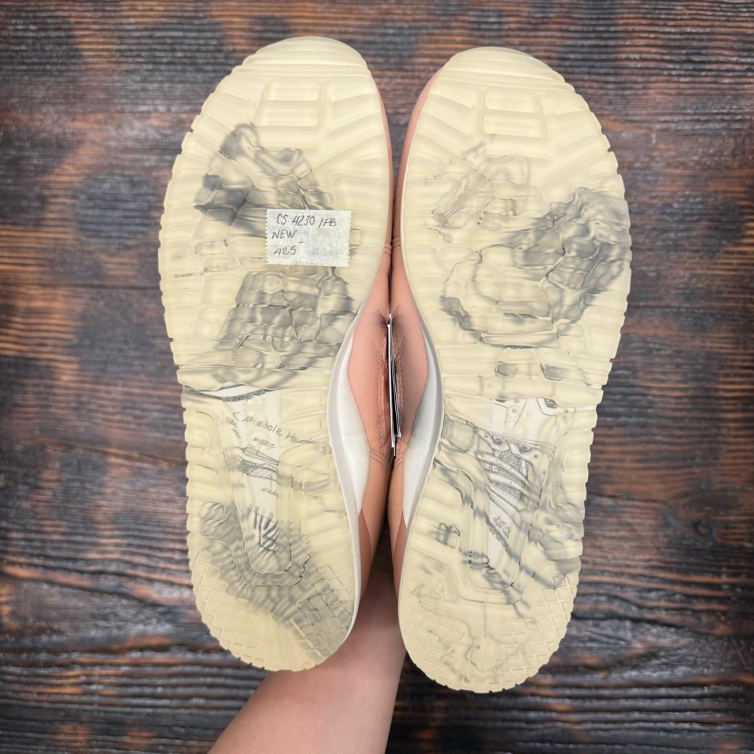 CS4230 - ASICS GEL 3 KOBE BEEF DS FB - 42,5