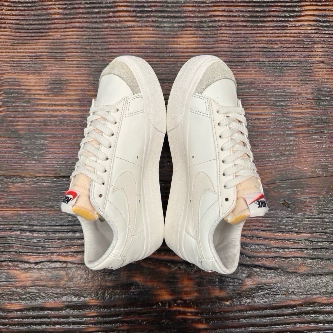 CS4246 - NIKE BLAZER PLATFOM SAIL - 37,5