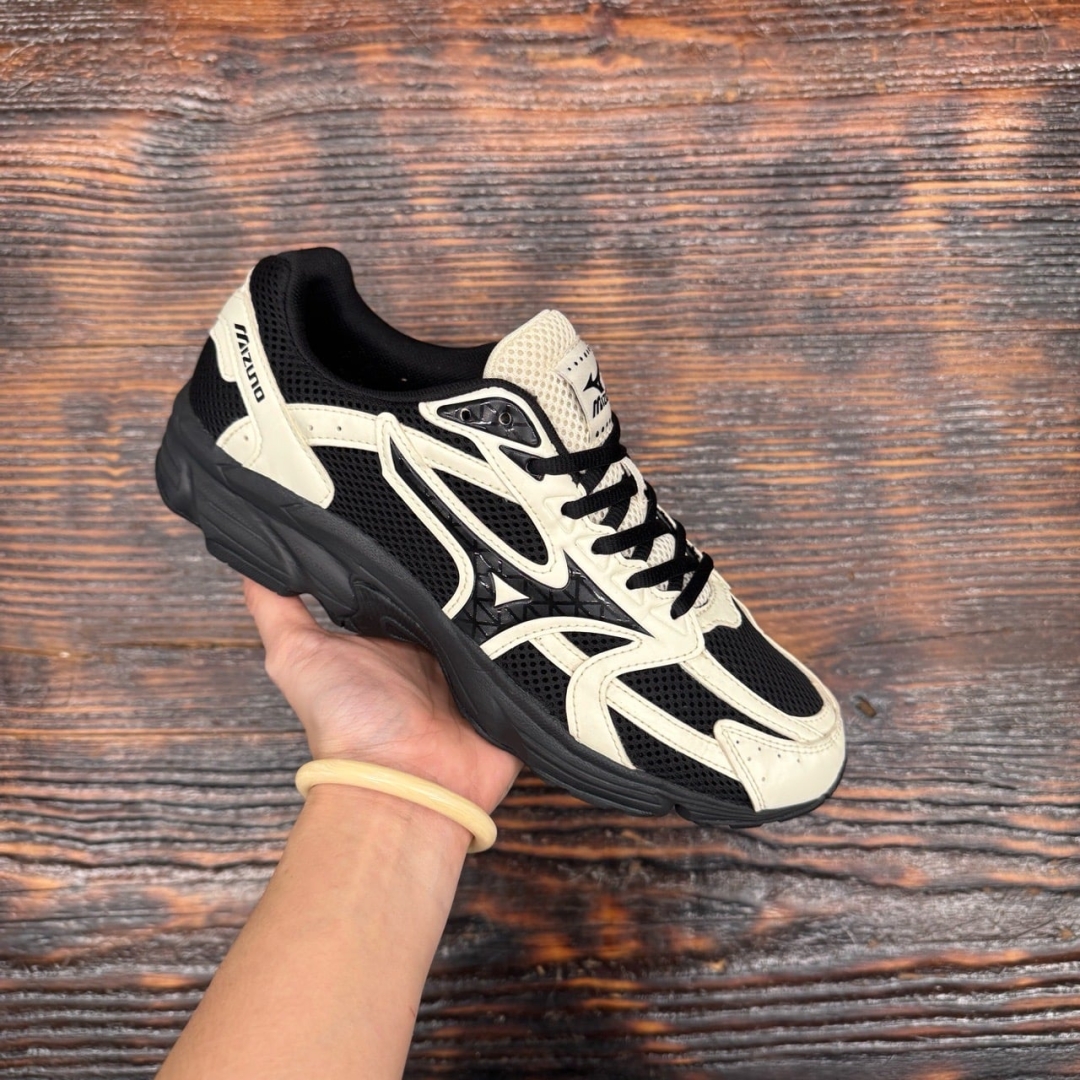 CS4248 - MIZUNO SPARK BLACK SAIL - 41