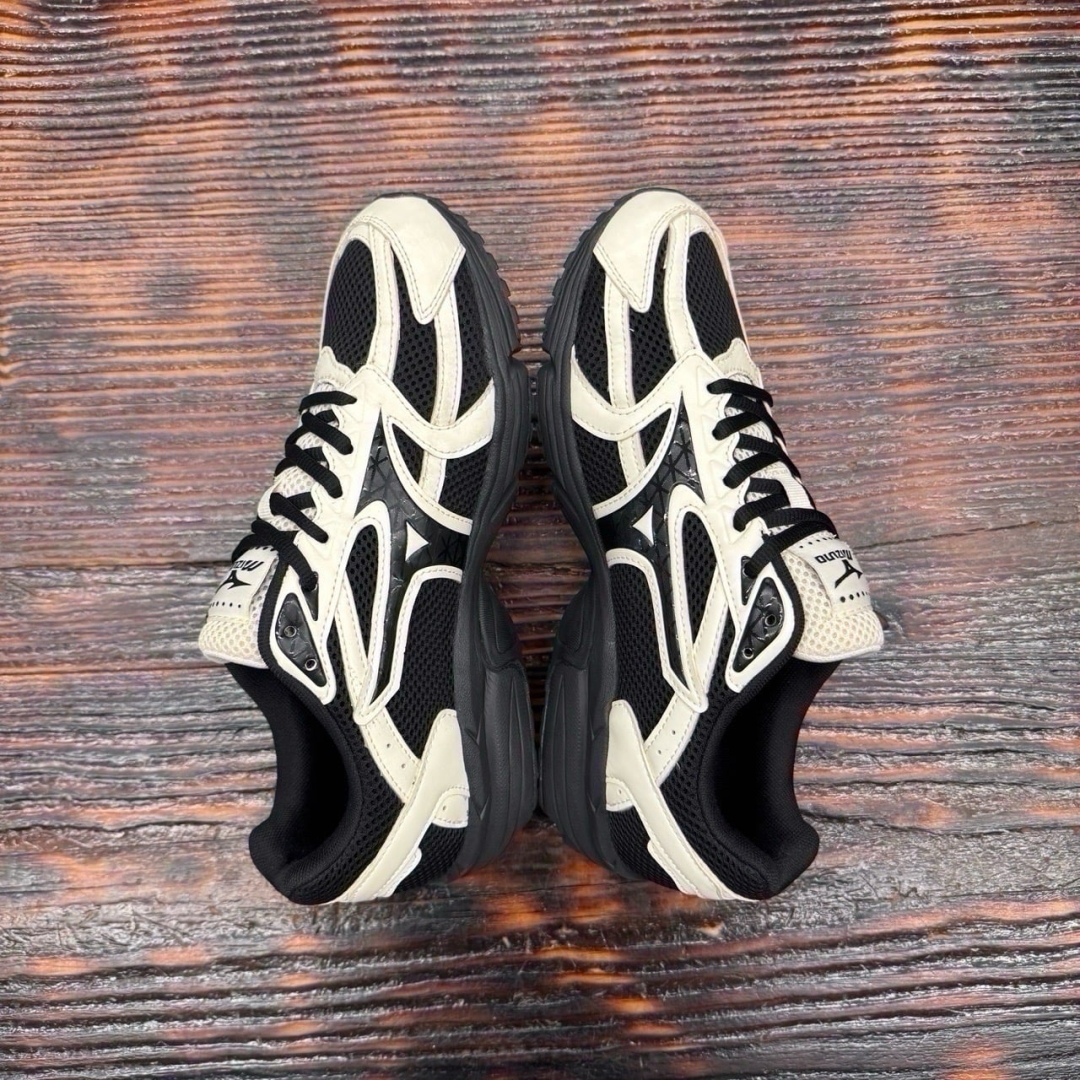 CS4248 - MIZUNO SPARK BLACK SAIL - 41