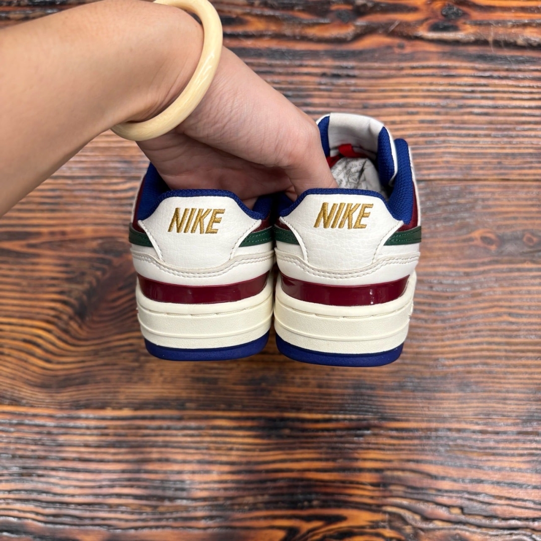 CS4277 - NIKE GAMMA FORCE SAIL GREEN - 37,5