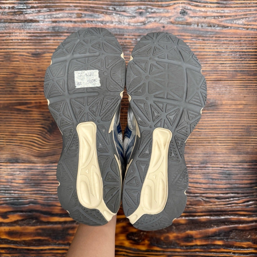 CS4280 - MIZUNO REACH BEYOND SILVER - 42