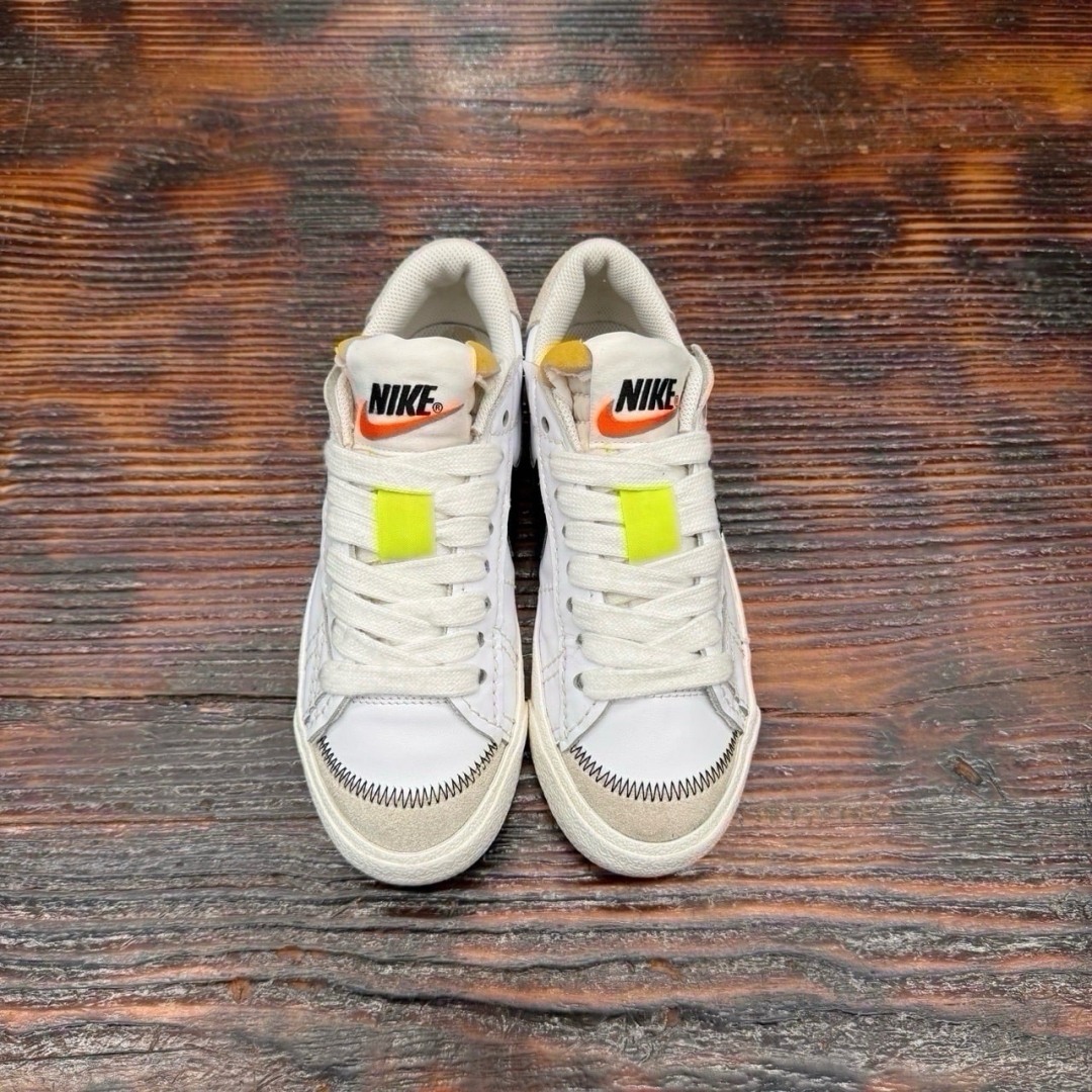 CS4303 - NIKE BLAZER LOW JUMBO WHITE BLACK - 37,5