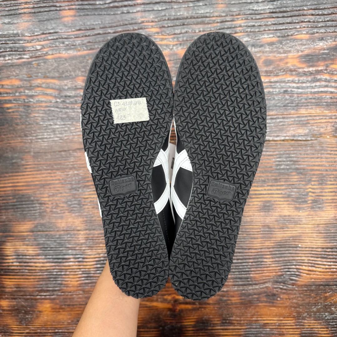 CS4338 - ONITSUKA TIGER MEXICO 66 BLACK WHITE DS FB - 42,5