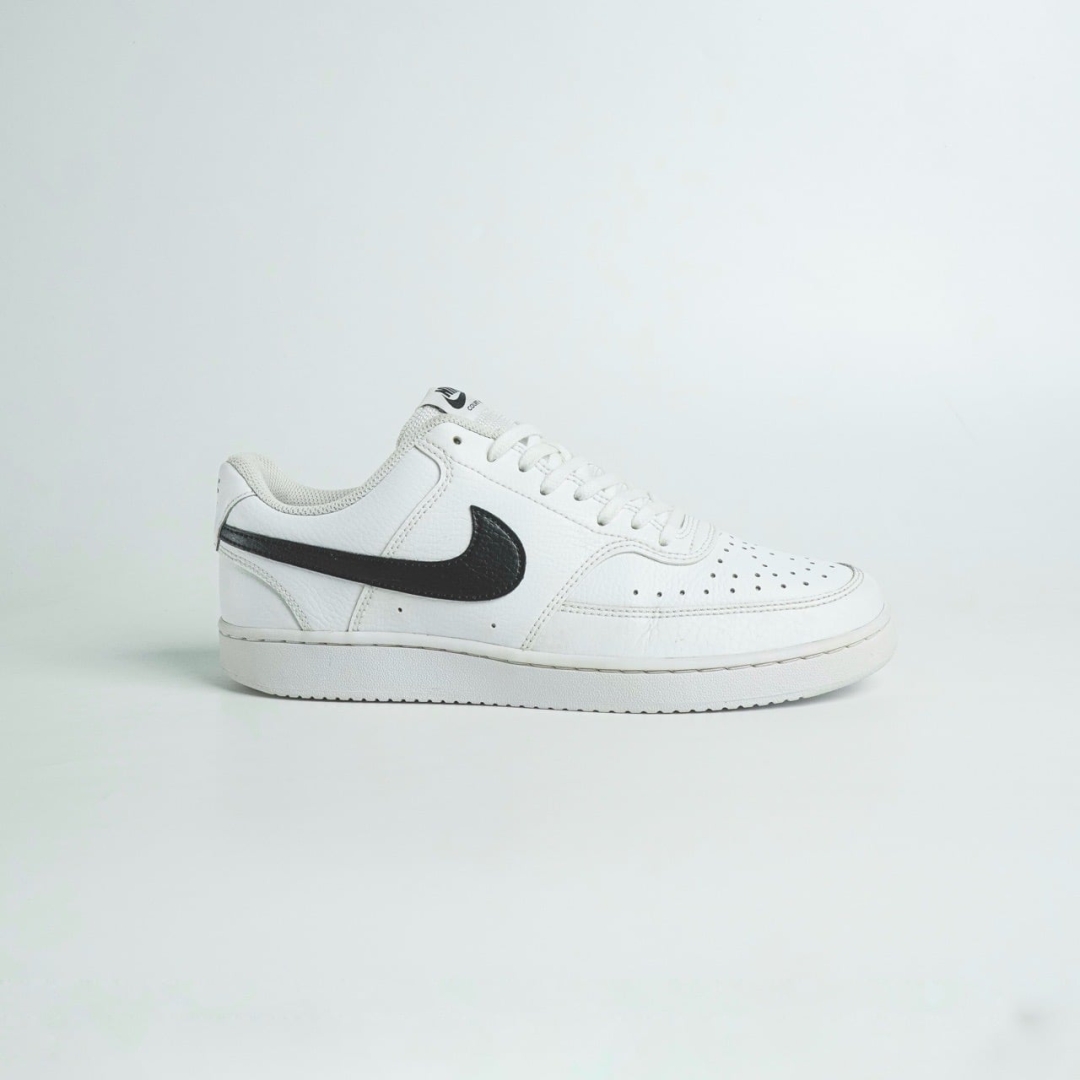 CS4352 - NIKE COURT VISION WHITE BLACK - 40