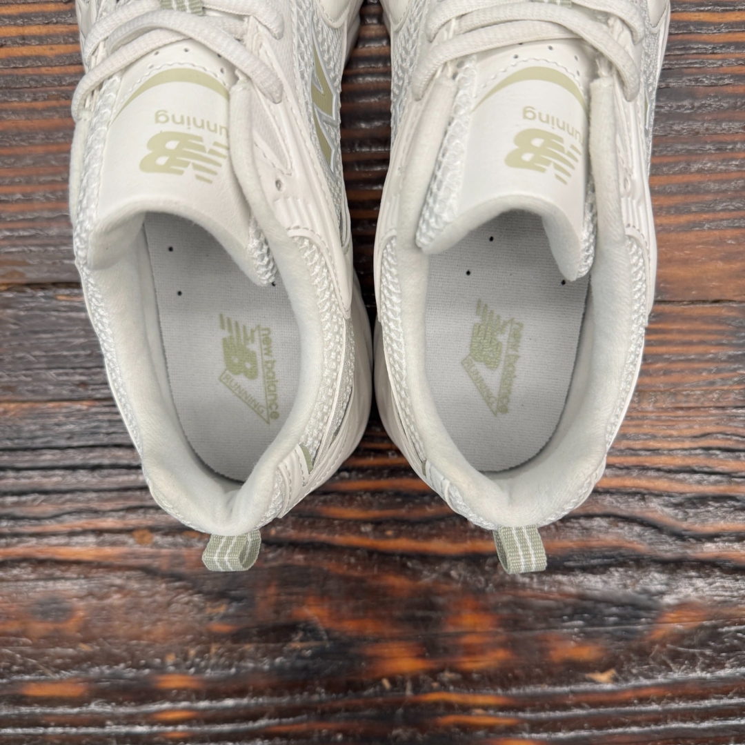 CS4454 - NEWBALANCE 530 REFLECTION OLIVINE DS FB - 39,5