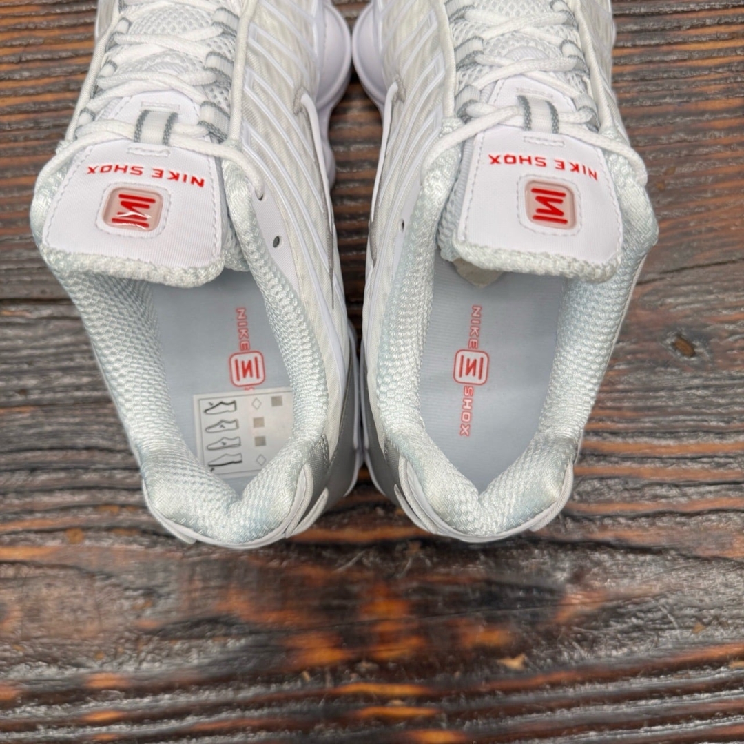 CS4727 - NIKE SHOX TL WHITE SILVER DS FB - 41