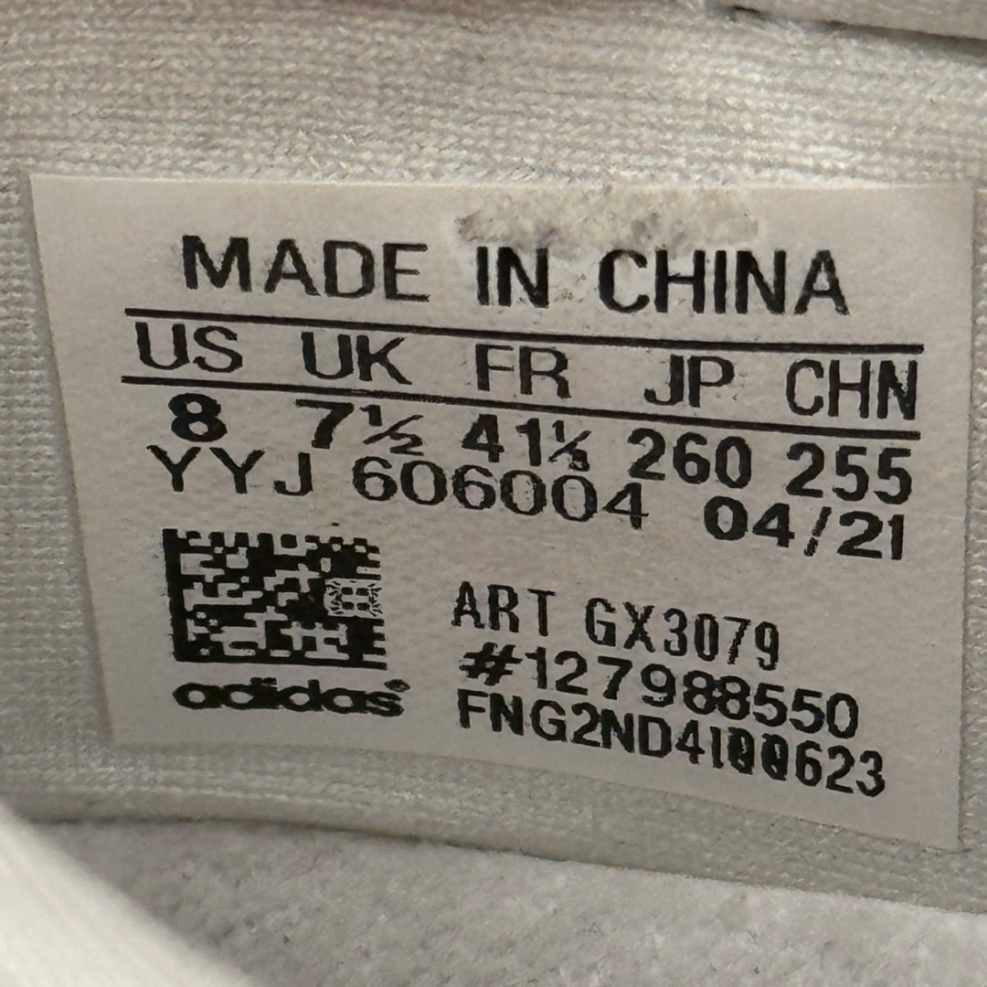 CS4738 - ADIDAS ULTRABOOST 5.0 WHITE BLACK - 41