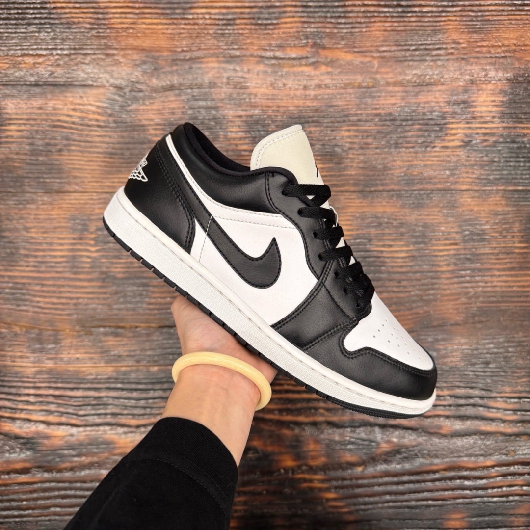 JD3336 - 1S LOW PANDA FB - 42