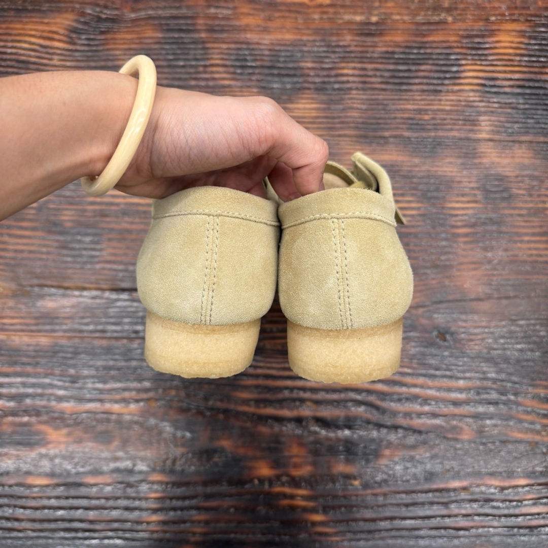 CS4768 - CLARKS WALLABEES SUADE LN FB - 41,5